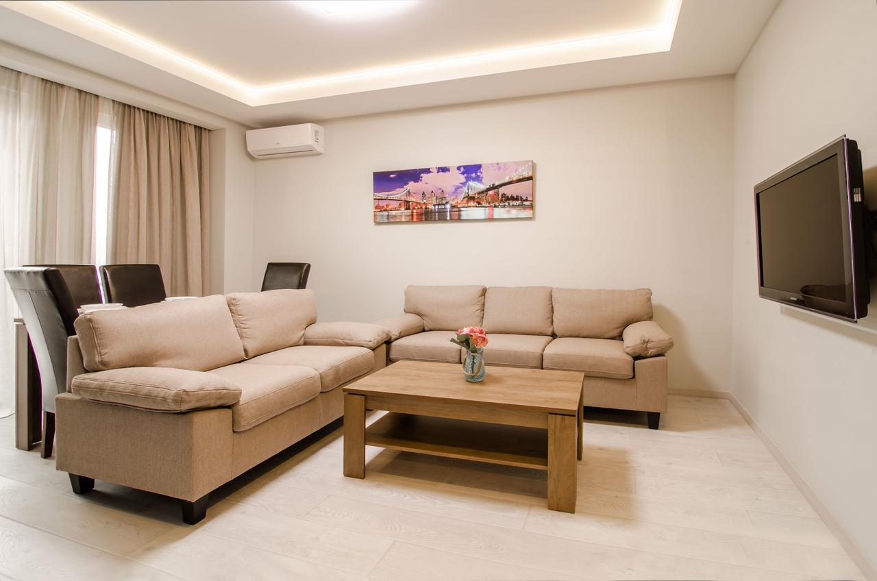 Amazing Apartment In The Center Of Kiev Exterior photo